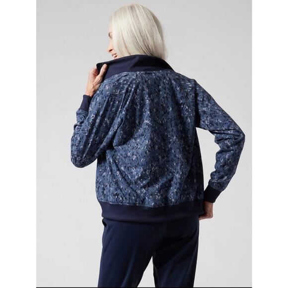 Athleta $139.00 Brooklyn Bomber Jacket Size M Captivate Chrome Blue - Picture 4 of 13